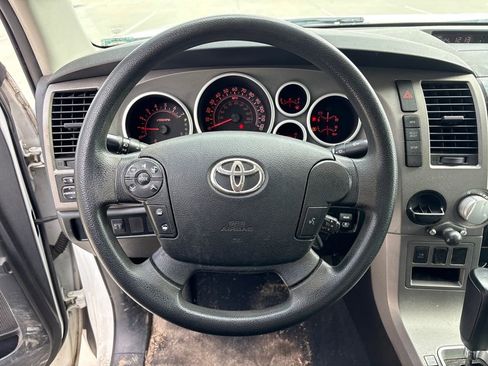 Used 2013 Toyota Tundra Grade image 17