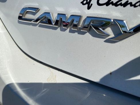 Used 2016 Toyota Camry SE FWD image 16