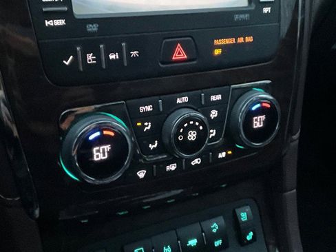 Used 2013 Buick Enclave Premium w/ Trailering Provision Package image 8