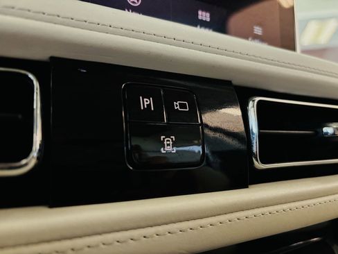 Used 2023 Lincoln Aviator Black Label w/ Dynamic Handling Package AWD/4WD image 58