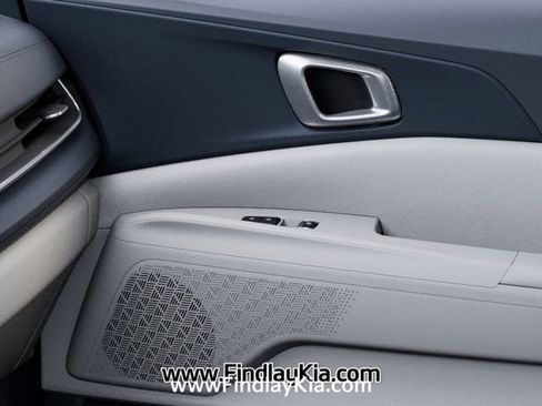 New 2026 Kia Carnival EX image 28