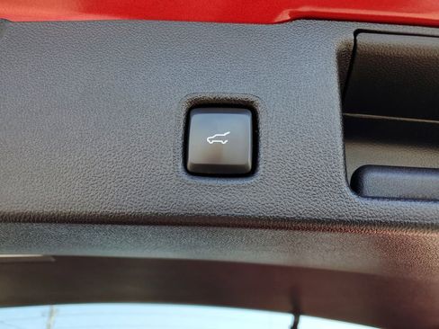 Used 2024 Ford Escape ST-Line w/ Tech Pack #1 AWD/4WD image 33