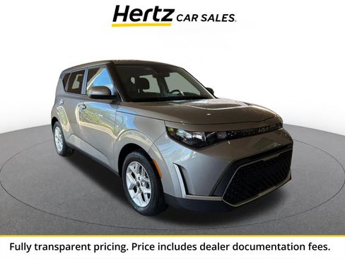 Used 2025 Kia Soul LX w/ LX Technology Package FWD image 1