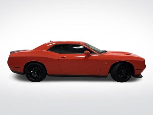 Used 2019 Dodge Challenger R/T Scat Pack w/ Dynamics Package image 2