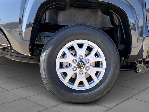 New 2026 Toyota Tacoma SR5 AWD/4WD image 11