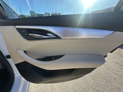 Used 2023 Cadillac CT5 Luxury image 32