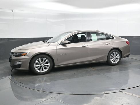 Used 2024 Chevrolet Malibu LT FWD image 8