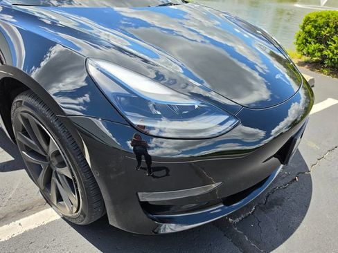 Used 2022 Tesla Model 3 Long Range AWD/4WD image 16