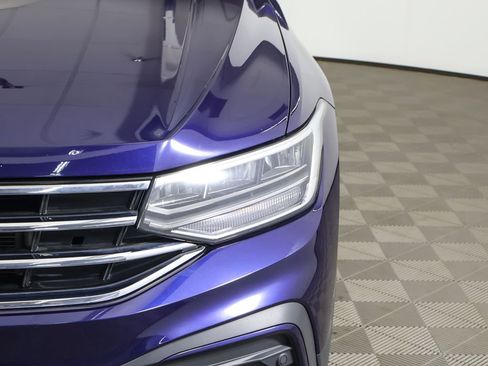 Used 2024 Volkswagen Tiguan SE image 15