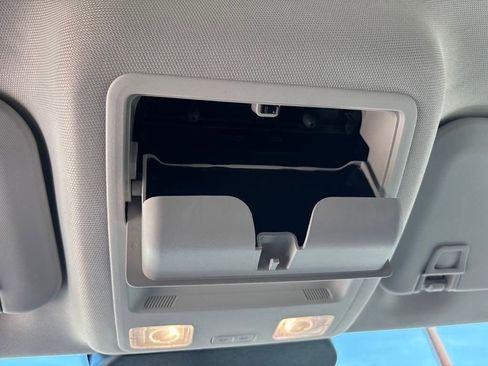 Used 2022 Ford Escape SE w/ Convenience Package image 25