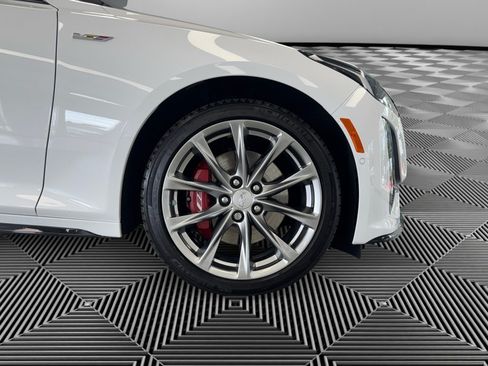 Used 2021 Cadillac CT5 V w/ Premium Package AWD/4WD image 10