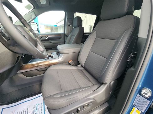 New 2026 Chevrolet Silverado 3500 LT image 11