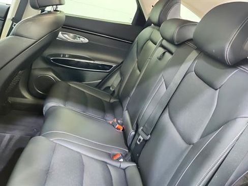 Used 2025 Genesis GV70 2.5T AWD/4WD image 21