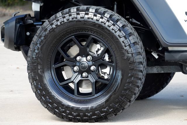 Used 2025 Jeep Wrangler Unlimited Sport AWD/4WD image 40