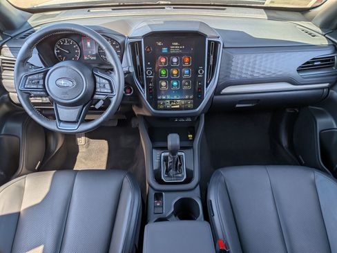 Certified 2025 Subaru Forester Limited image 27