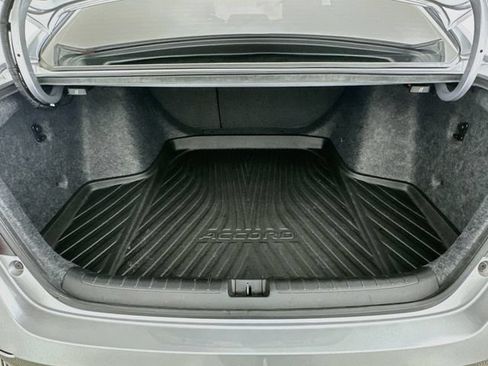Used 2022 Honda Accord EX-L image 27