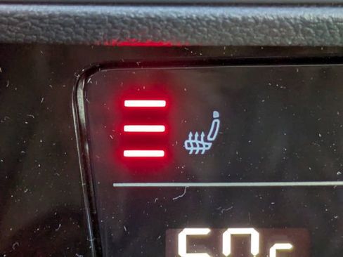 New 2026 Volkswagen Jetta SE image 21