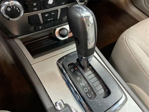 Used 2010 Ford Fusion SE image 15