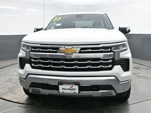 Used 2023 Chevrolet Silverado 1500 LTZ image 2