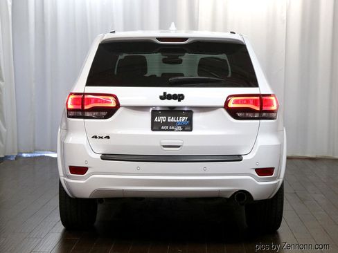 Used 2020 Jeep Grand Cherokee Altitude image 7