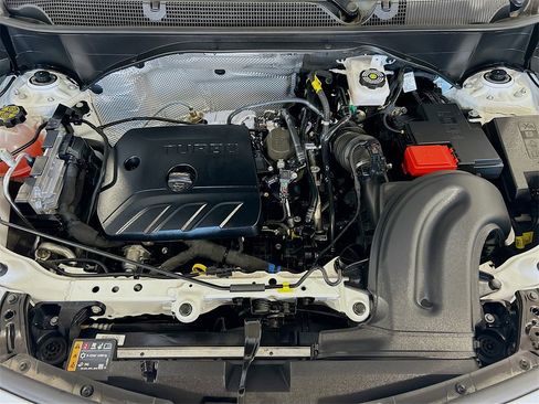 Used 2025 Buick Encore GX Sport Touring w/ Advanced Technology Package image 26