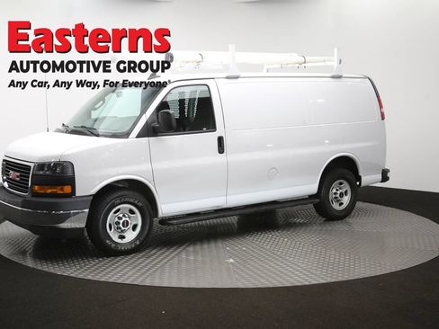 Used 2019 GMC Savana 2500 w/ Driver Convenience Package RWD image 51
