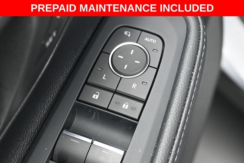 Certified 2026 Toyota Grand Highlander AWD Hybrid image 12