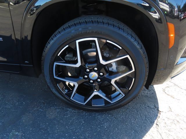Certified 2025 Chevrolet Traverse High Country w/ LPO, Floor Liner Package AWD/4WD image 10