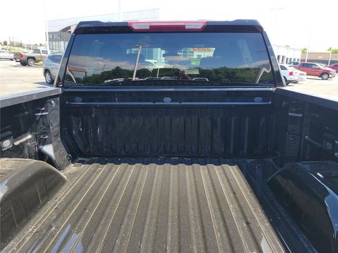Used 2024 GMC Sierra 1500 Elevation AWD/4WD image 9