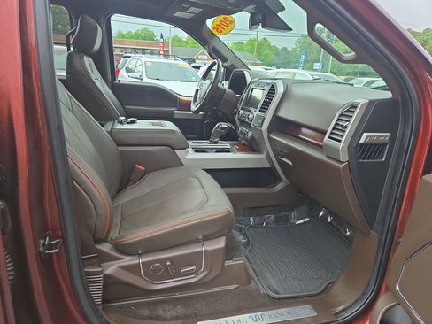 Used 2015 Ford F150 King Ranch w/ Equipment Group 601A Luxury AWD/4WD image 32