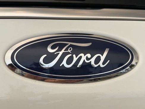 Used 2021 Ford Expedition Max Platinum AWD/4WD image 10
