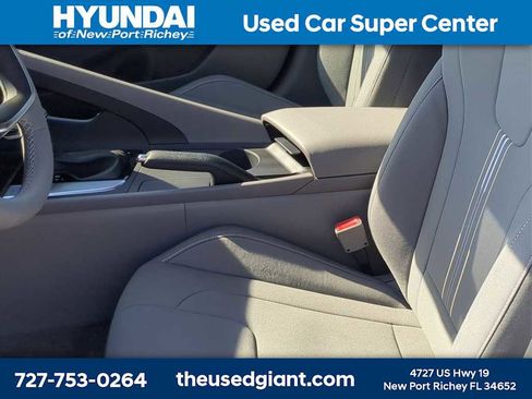 New 2026 Hyundai Elantra Sport image 17