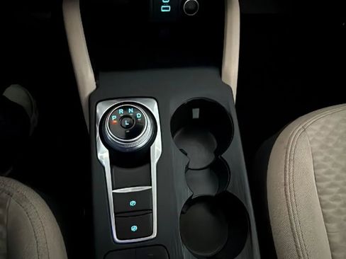 Used 2020 Ford Escape SE FWD image 21