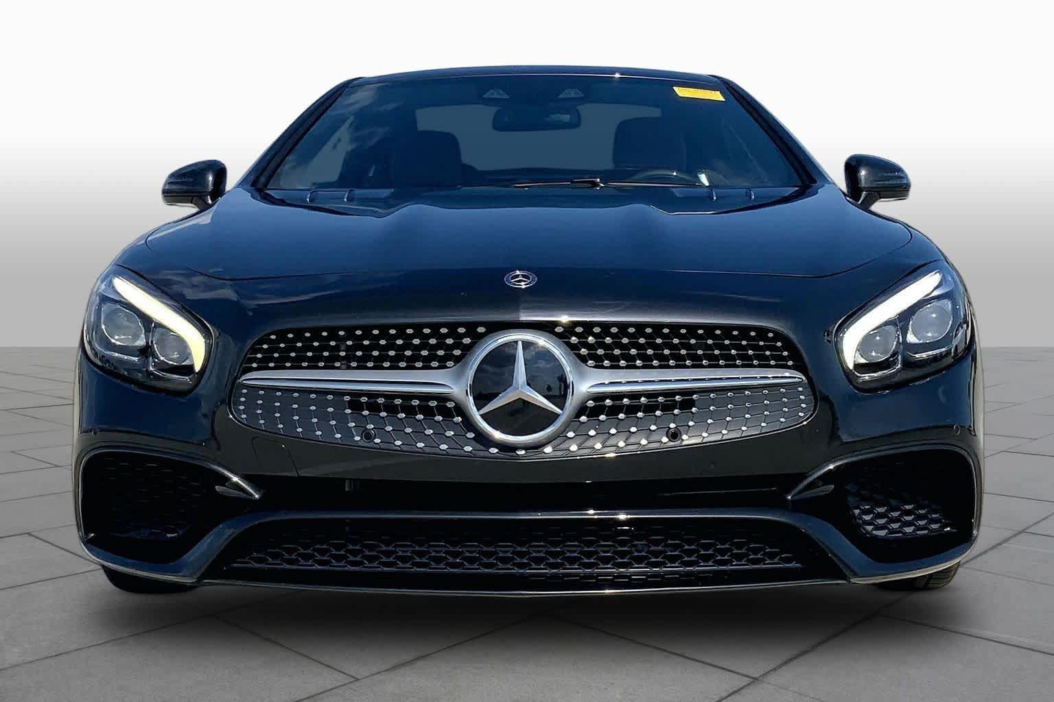 Certified 2019 Mercedes-Benz SL 550 image 4