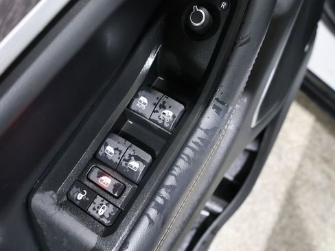 Used 2021 Jeep Grand Cherokee L Limited image 14