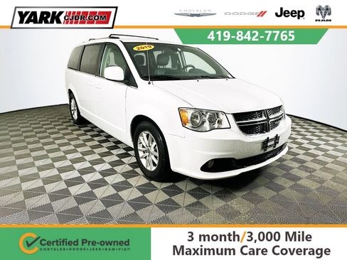Certified 2019 Dodge Grand Caravan SXT image 1
