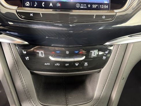 Certified 2024 Cadillac XT6 Sport w/ Technology Package AWD/4WD image 29
