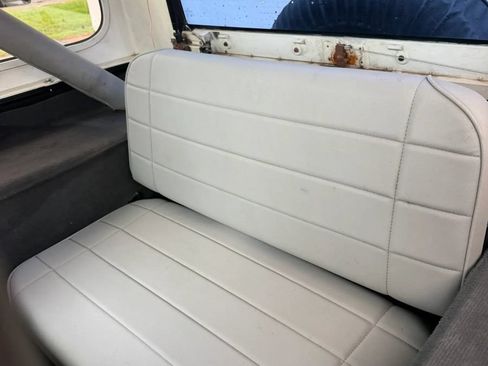 Used 1991 Jeep Wrangler S AWD/4WD image 12