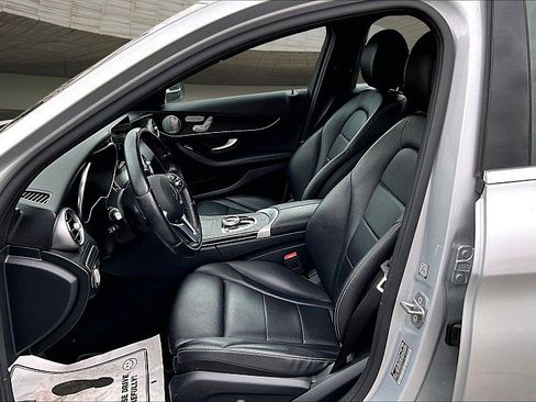 Used 2021 Mercedes-Benz C 300 4MATIC Sedan w/ Premium Package image 24