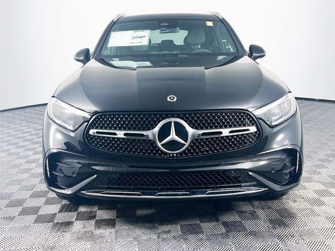 New 2026 Mercedes-Benz GLC 300 4MATIC image 9