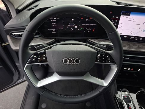 Used 2025 Audi Q5 Premium Plus w/ Premium Plus image 20