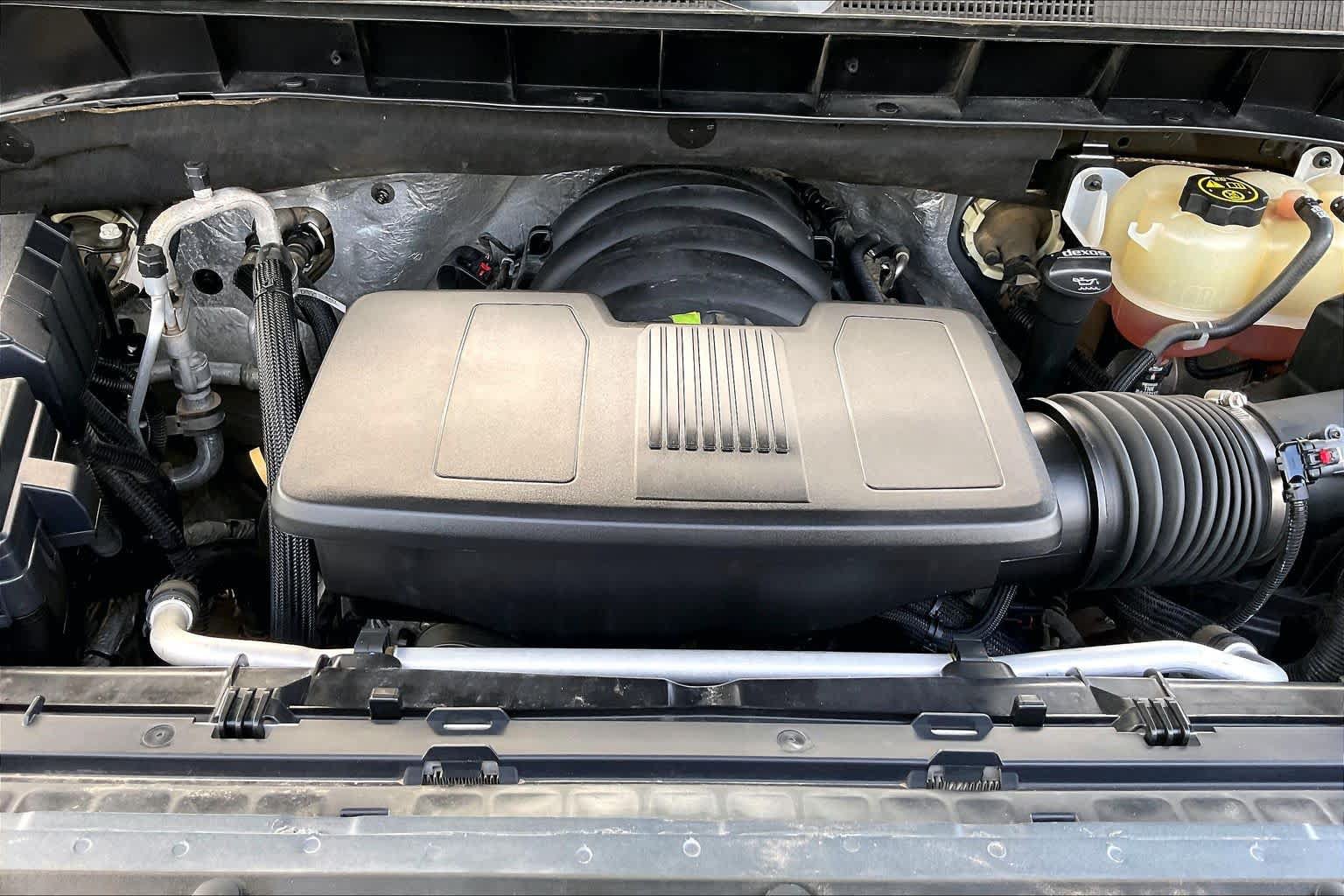 Used 2021 Chevrolet Silverado 1500 RST w/ LPO, Dark Essentials Package RWD image 31