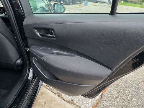 Used 2023 Toyota Corolla LE FWD image 11