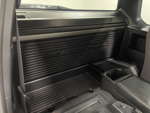 Used 2024 Toyota Tacoma SR RWD image 18