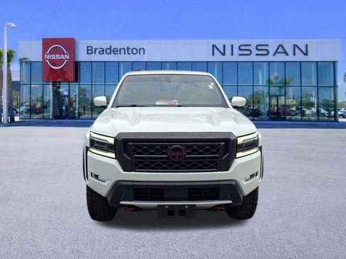 Used 2023 Nissan Frontier PRO-4X w/ Pro Convenience Package AWD/4WD image 2