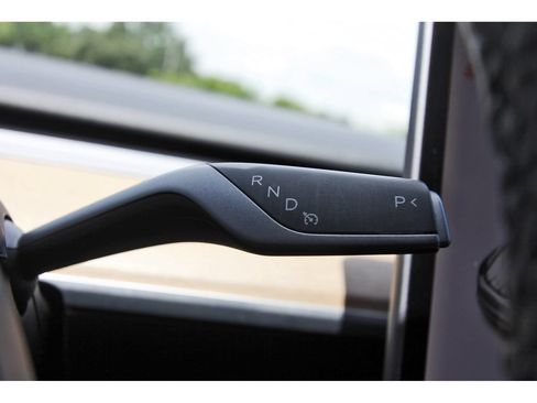 Used 2020 Tesla Model 3 Standard Range RWD image 20