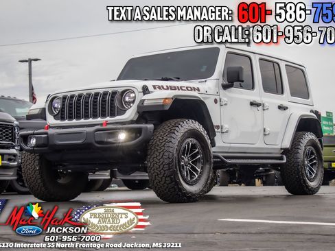 Used 2024 Jeep Wrangler Unlimited Rubicon AWD/4WD image 4