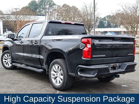 Used 2023 Chevrolet Silverado 1500 Custom image 5