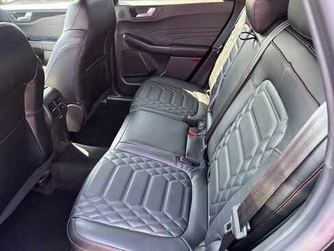 Used 2024 Ford Escape ST-Line Elite w/ Premium Technology Package image 25