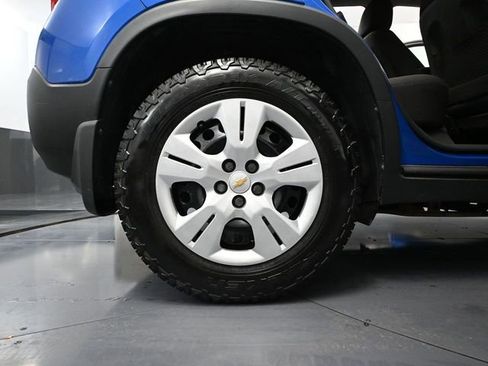 Used 2016 Chevrolet Trax LS w/ LPO, Protection Package image 14